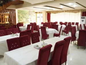 رستوران  هتل آکام آزادشهر