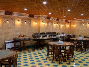 رستوران  بوتیک هتل سنتی شیخ لطف الله اصفهان