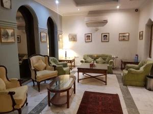 هتل قناری تهران هتل قناری تهران