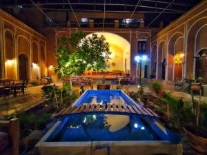 هتل سنتی شرق یزد هتل سنتی شرق یزد