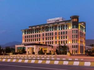 هتل دابل تری بای هیلتون وان هتل دابل تری بای هیلتون وان