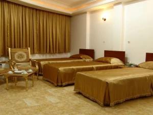 هتل بهجت میبد هتل بهجت میبد