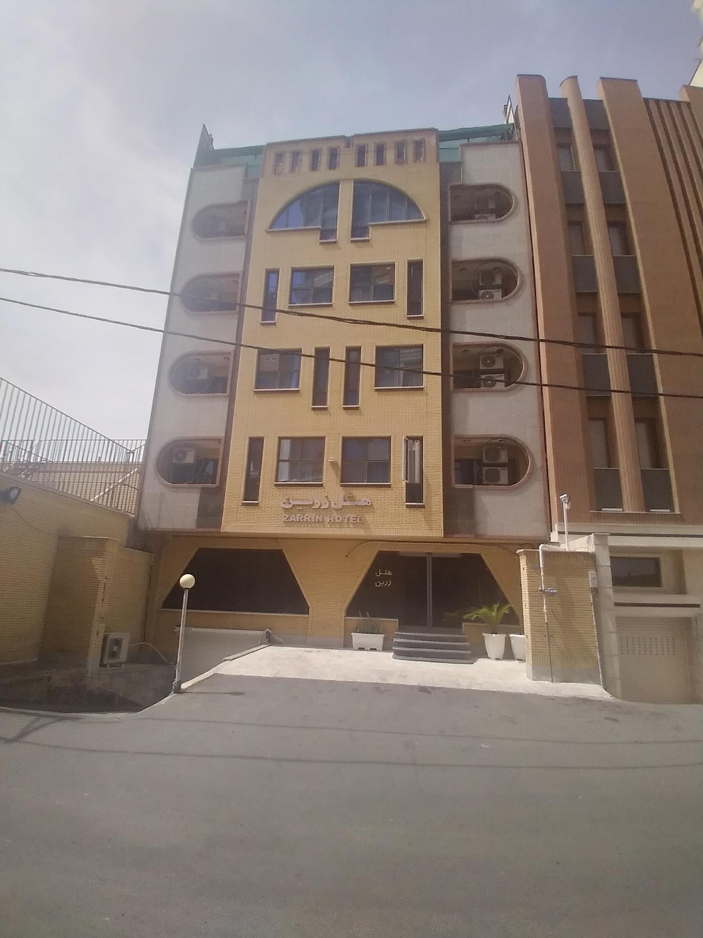 هتل آپارتمان زرین قم