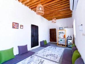 اقامتگاه بوم گردی گشر هرمزگان اقامتگاه بوم گردی گشر هرمزگان