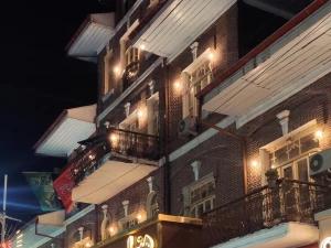 هتل گلسنگ بندر انزلی هتل گلسنگ بندر انزلی