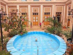 اقامتگاه سنتی آلما یزد اقامتگاه سنتی آلما یزد