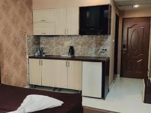 هتل آپارتمان نخل فردوس مشهد هتل آپارتمان نخل فردوس مشهد