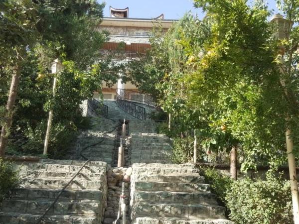 ویلا تریپلکس استخردار فول گیم کردان ویلا تریپلکس استخردار فول گیم کردان