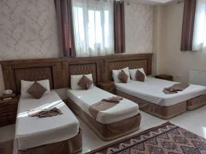 هتل آپارتمان خلف باغ یزد مشهد هتل آپارتمان خلف باغ یزد مشهد