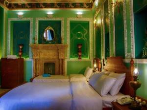 اقامتگاه بوم گردی والاد شیراز اقامتگاه بوم گردی والاد شیراز