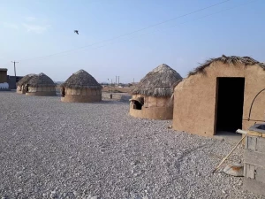 اقامتگاه بوم گردی ایل قشقایی بوشگان بوشهر