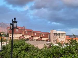 هتل سیمرغ دنا سی سخت هتل سیمرغ دنا سی سخت