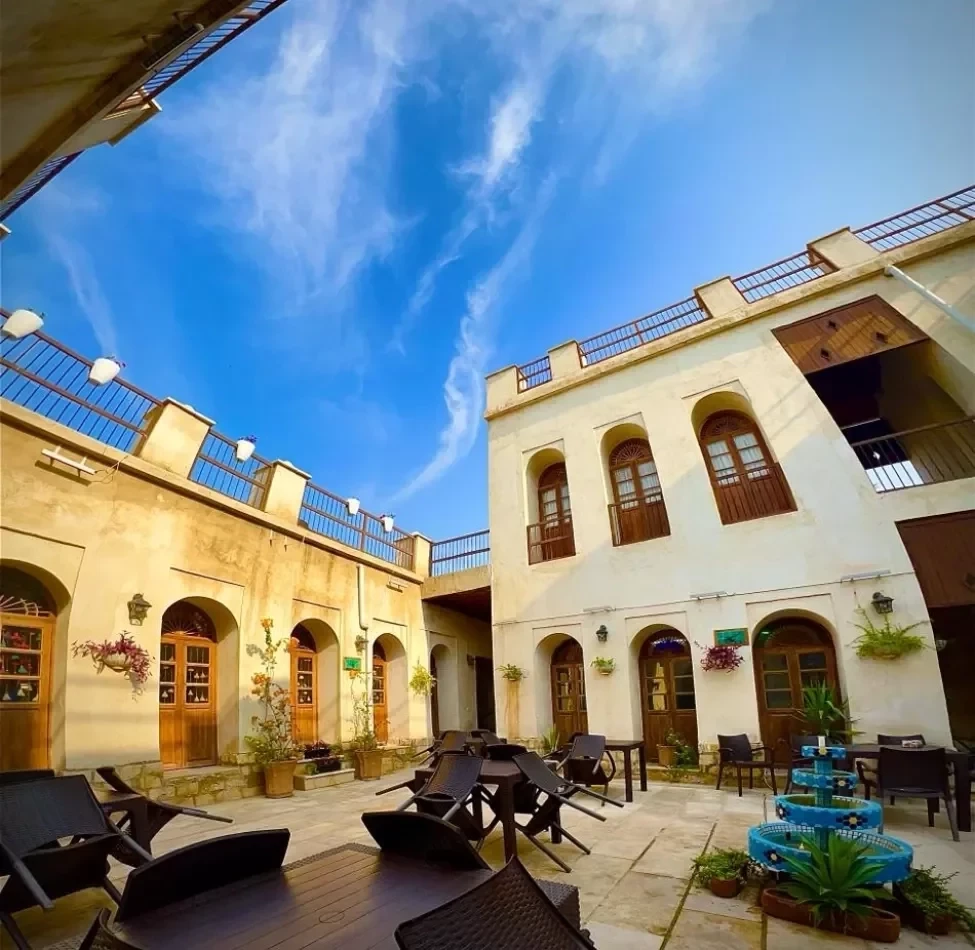 اقامتگاه بوم گردی کیان بوشهر