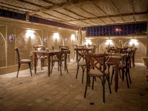 هتل سنتی عمارت طاووسیه اصفهان هتل سنتی عمارت طاووسیه اصفهان