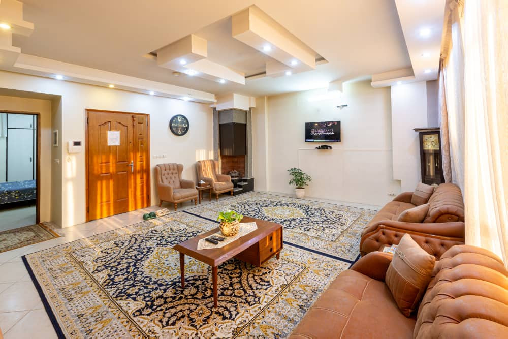 آپارتمان خیابان امام رضا 57 