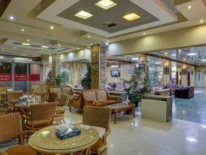 لابی  هتل جهانگردی ارومیه