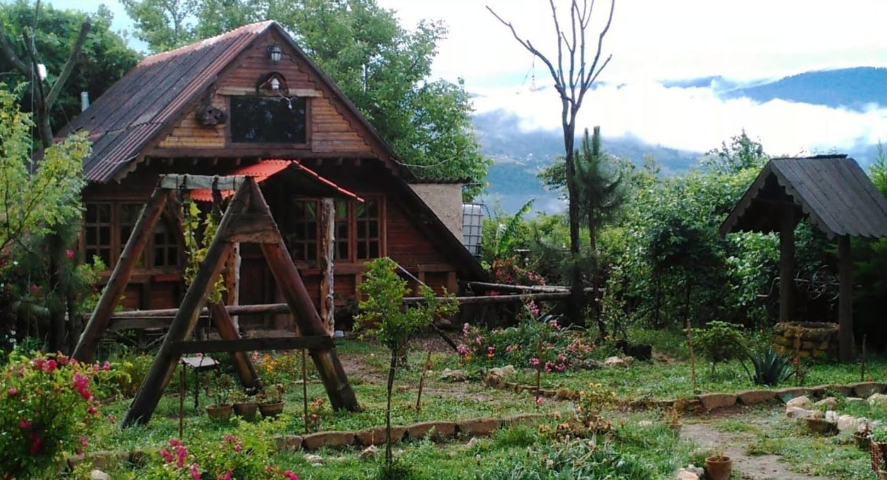 اقامتگاه بوم گردی تابان ساری