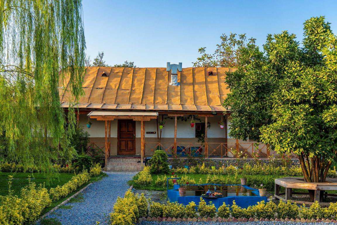 اقامتگاه بوم گردی آسنی شیرگاه