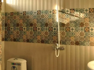 اقامتگاه بوم گردی عمارت ملک رشت اقامتگاه بوم گردی عمارت ملک رشت