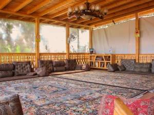 اقامتگاه بوم گردی عمارت گیلان تاج رشت اقامتگاه بوم گردی عمارت گیلان تاج رشت