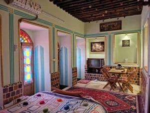 اقامتگاه بومگردی سوفرا شیراز اقامتگاه بومگردی سوفرا شیراز