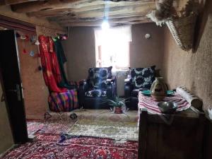 اقامتگاه بوم گردی نیروانا صحنه اقامتگاه بوم گردی نیروانا صحنه