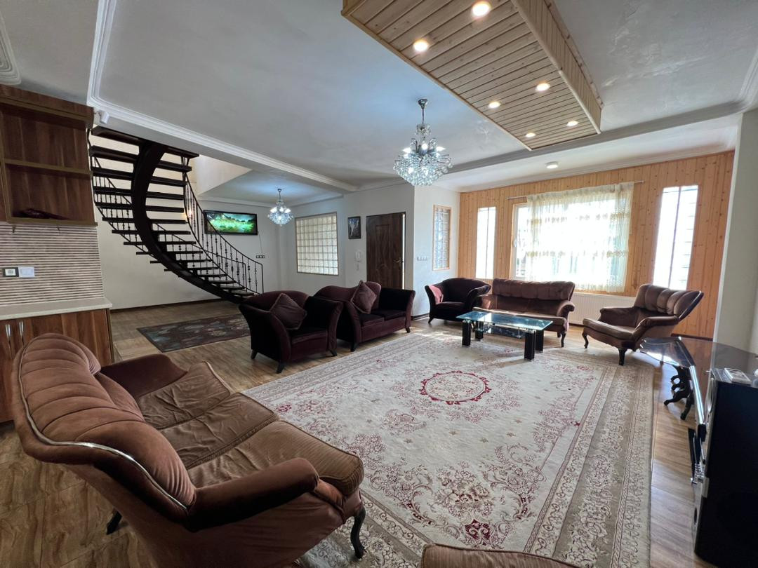 ویلا استخردار ترنج سرخرود