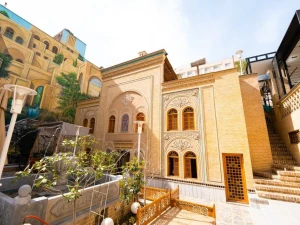 اقامتگاه سنتی آب میرزا مشهد