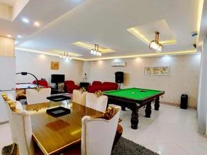 ویلا باغ استخردار رضائی مشهد ویلا باغ استخردار رضائی مشهد