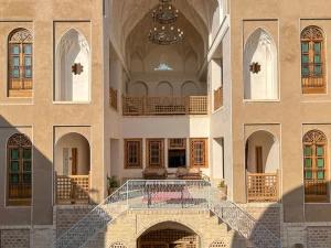 هتل سنتی آرش مرشدی کاشان هتل سنتی آرش مرشدی کاشان