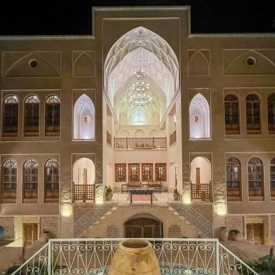 هتل سنتی آرش مرشدی کاشان هتل سنتی آرش مرشدی کاشان