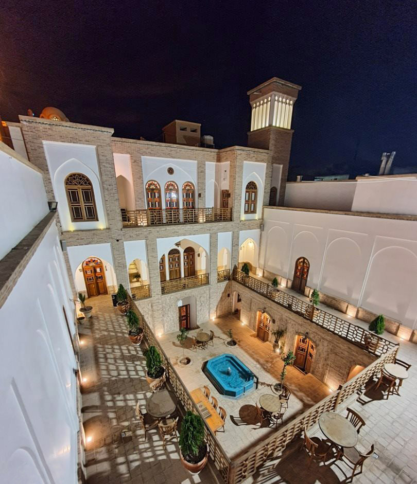 اقامتگاه سنتی سنگ پلوی کاشان