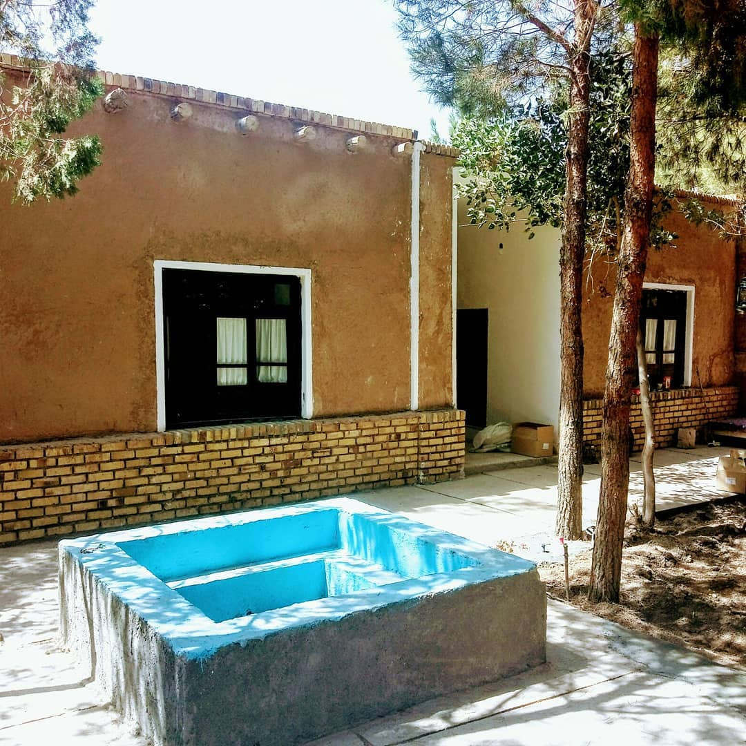 اقامتگاه بوم گردی نایب علی خان بیارجمند