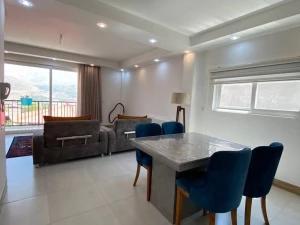 متل آرسس رینه متل آرسس رینه