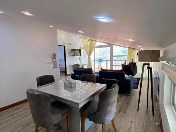 متل آرسس رینه متل آرسس رینه