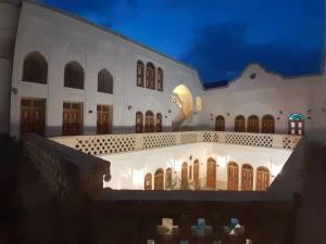 بوتیک هتل عمارت شاه نشین کاشان بوتیک هتل عمارت شاه نشین کاشان