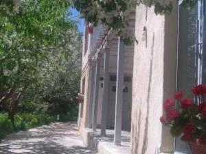 اقامتگاه بوم گردی آرتین دماوند اقامتگاه بوم گردی آرتین دماوند