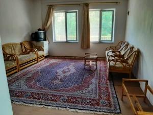 اقامتگاه بوم گردی گلوسنگ کلیبر اقامتگاه بوم گردی گلوسنگ کلیبر