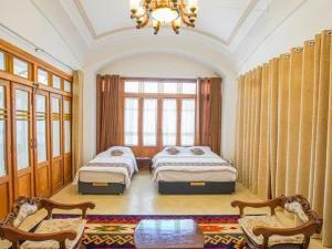 اقامتگاه سنتی سرای سه سوک کاشان اقامتگاه سنتی سرای سه سوک کاشان