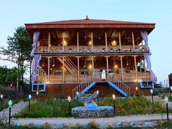 اقامتگاه بوم گردی گلناز رضوانشهر اقامتگاه بوم گردی گلناز رضوانشهر