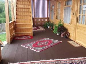 اقامتگاه بوم گردی گلناز رضوانشهر اقامتگاه بوم گردی گلناز رضوانشهر