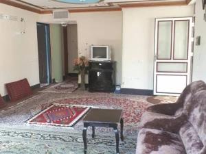 اقامتگاه بوم گردی گل سرخ زنجان اقامتگاه بوم گردی گل سرخ زنجان