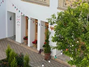 اقامتگاه سنتی عمارت سنبلستان اصفهان اقامتگاه سنتی عمارت سنبلستان اصفهان
