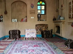 اقامتگاه بوم گردی هزارچشمه هفشجان اقامتگاه بوم گردی هزارچشمه هفشجان
