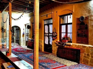 اقامتگاه بوم گردی هزارچشمه هفشجان اقامتگاه بوم گردی هزارچشمه هفشجان