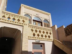 اقامتگاه بوم گردی ننه کوکب زواره اقامتگاه بوم گردی ننه کوکب زواره