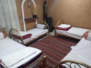 اقامتگاه بوم گردی بلقیس تکاب اقامتگاه بوم گردی بلقیس تکاب