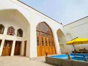 اقامتگاه سنتی عمارت سنبلستان اصفهان اقامتگاه سنتی عمارت سنبلستان اصفهان