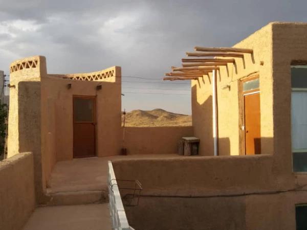 اقامتگاه بوم گردی قلعه امیرخان بیارجمند اقامتگاه بوم گردی قلعه امیرخان بیارجمند