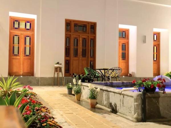 اقامتگاه سنتی خانه صدیق اصفهان اقامتگاه سنتی خانه صدیق اصفهان